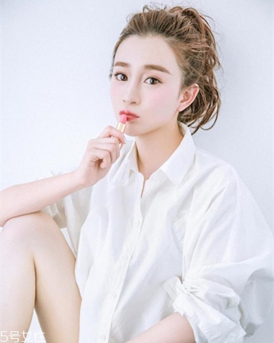 鵝蛋臉扎什么馬尾好看？肉肉臉適合這些發(fā)型