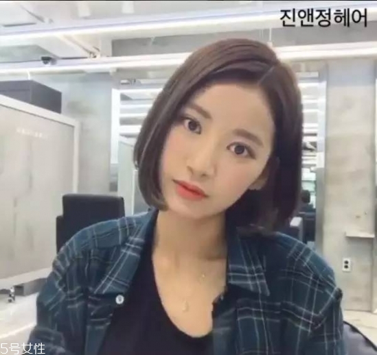 李圣經(jīng)同款短發(fā)怎么打理？吹頭發(fā)的時候盡量吹發(fā)根