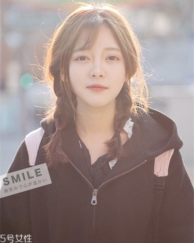 鵝蛋臉扎什么馬尾好看？肉肉臉適合這些發(fā)型