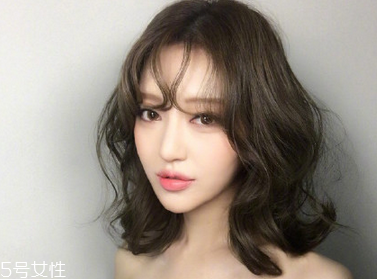 2018最流行的十款發(fā)型 優(yōu)雅簡單的短發(fā)扎法 2018最流行的十款發(fā)型 優(yōu)雅簡單的短發(fā)扎法