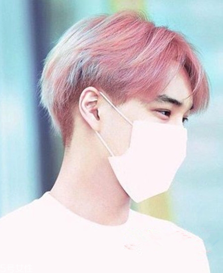 2022最流行發(fā)型顏色男生？男生潮流發(fā)型