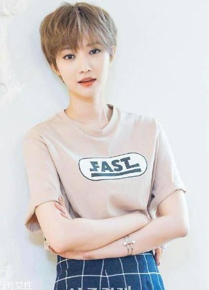 韓式空氣劉海配什么發(fā)型？不失個(gè)性魅力