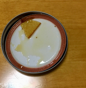 冰糖雪梨膏孕婦能吃嗎？孕婦吃冰糖雪梨膏適量最好