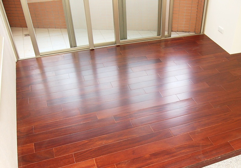 過(guò)期的酒可以托地嗎 這些食材托地適合木地板 過(guò)期的酒可以托地嗎 這些食材托地適合木地板