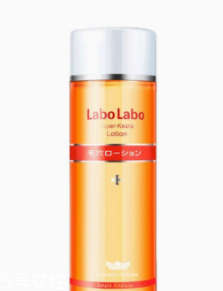 油痘皮適合什么化妝水？盤點(diǎn)油痘皮最愛的化妝水