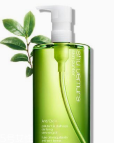 沒有卸妝水怎么卸妝？食用油+洗面奶也能搞定