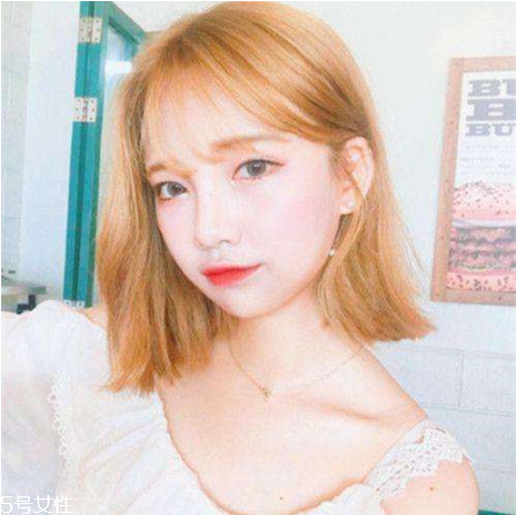 齊肩直發(fā)染什么顏色好看？簡單好看的齊肩發(fā)扎法