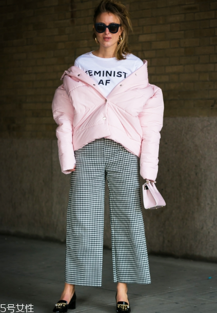 闊腿褲冬天怎么搭配？過一個時髦的冬天