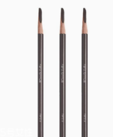 冬季用什么化妝品好？保濕型彩妝不能少