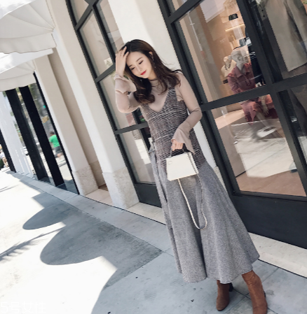 中長款連衣裙怎么搭配？新年聚餐的首選穿搭