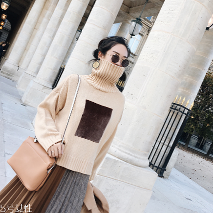 絲絨毛衣怎么搭配？優(yōu)雅氣質全靠它