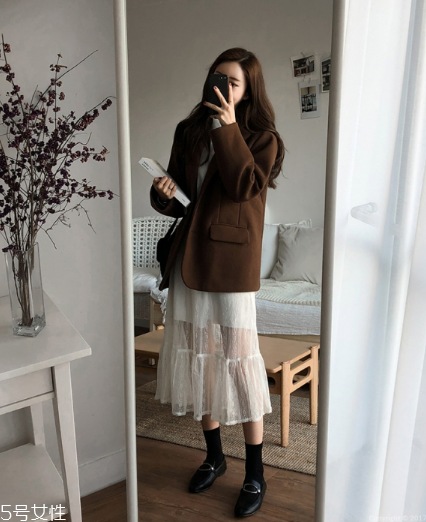 毛呢西裝如何搭配？各種風(fēng)格隨意切換