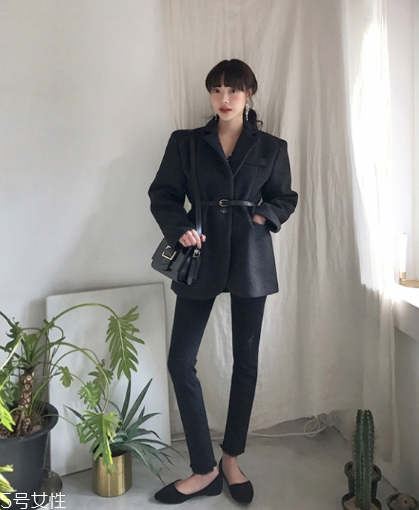 毛呢西裝如何搭配？各種風(fēng)格隨意切換