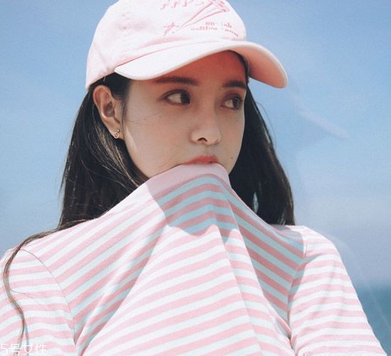 凌亂小卷中長(zhǎng)發(fā)怎么弄好看？超美的凌亂小卷中長(zhǎng)發(fā)