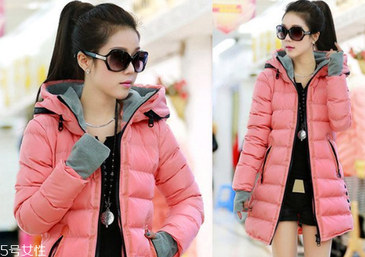 冬天系圍巾怎么扎頭發(fā)？適合搭配羽絨服的發(fā)型