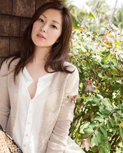 顯白的棕色系發(fā)色有哪些？棕色系發(fā)色大盤點(diǎn)