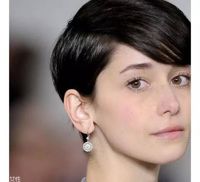 韓式空氣劉海配什么發(fā)型？不失個(gè)性魅力