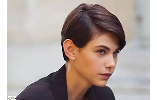 韓式空氣劉海配什么發(fā)型？不失個(gè)性魅力