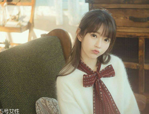 顯白的棕色系發(fā)色有哪些？棕色系發(fā)色大盤點(diǎn)