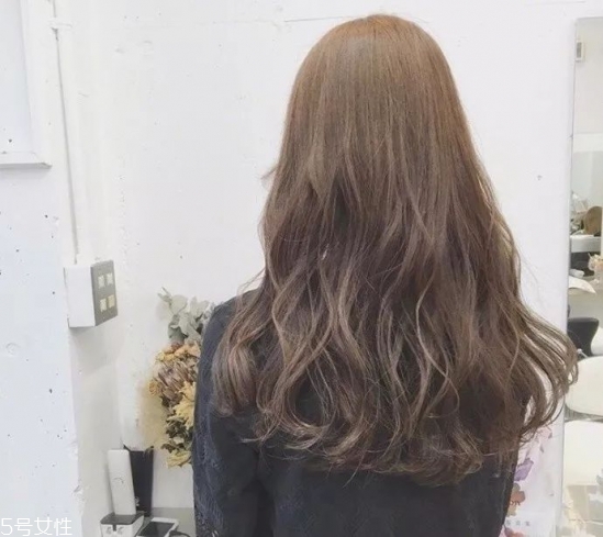 2022年最流行的中長(zhǎng)發(fā) 論發(fā)型的重要性 2022年最流行的中長(zhǎng)發(fā) 論發(fā)型的重要性