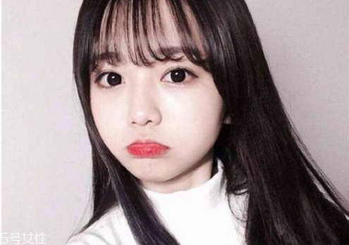 韓式空氣劉海配什么發(fā)型？不失個(gè)性魅力