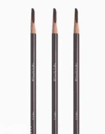 新手眼妝用什么牌子好？新手必入眼妝單品推薦