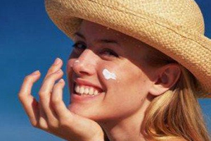 海邊防曬用多少倍的好？倍數(shù)越高越好