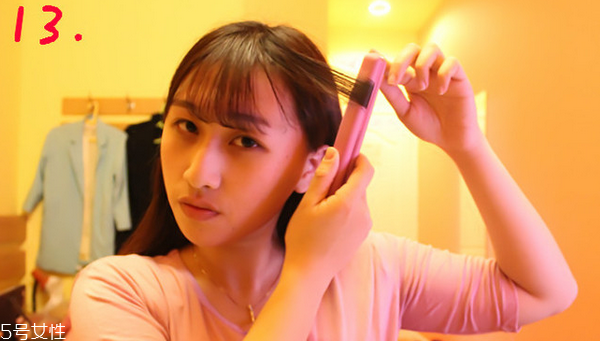 空氣劉海往上翹怎么辦？好前衛(wèi)的空氣劉海