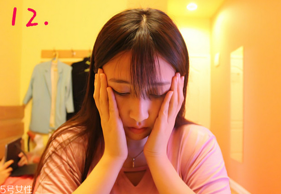 空氣劉海往上翹怎么辦？好前衛(wèi)的空氣劉海