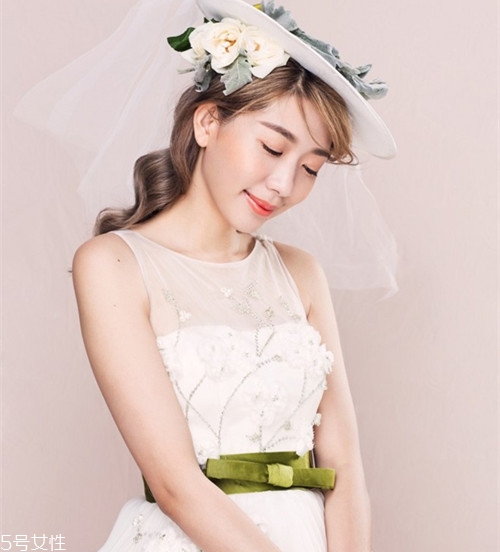 2018新娘發(fā)型圖片大全 最美的就是你 2018新娘發(fā)型圖片大全 最美的就是你