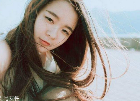 頭發(fā)快變長(zhǎng)的最快方法 8招幫你減少脫發(fā) 頭發(fā)快變長(zhǎng)的最快方法 8招幫你減少脫發(fā)