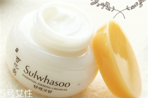 雪花秀彈力面霜和人參面霜哪個(gè)好？滋潤(rùn)保濕一整天