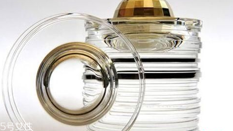 南瓜色口紅怎么挑選？十分高級的色彩