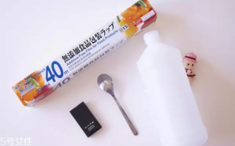 彩妝盤(pán)都有什么？小巧輕便型彩妝盤(pán)適合日常