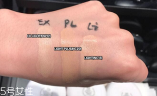 冬天適合用氣墊還是粉底液？冬天底妝和氣墊更配哦