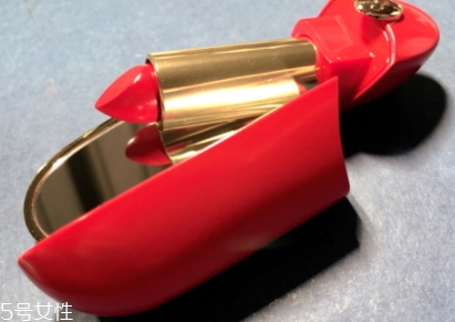 嬌蘭臻彩寶石唇膏25試色 嬌蘭25號(hào)口紅摯愛冰冰紅 嬌蘭臻彩寶石唇膏25試色 嬌蘭25號(hào)口紅摯愛冰冰紅