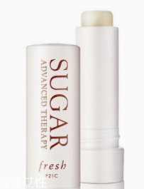 冬季哪種護唇膏比較好？這些潤唇膏滋潤整個冬天