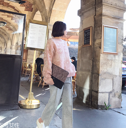 毛衣被蟲蛀了怎么辦？毛衣存放一定要注意