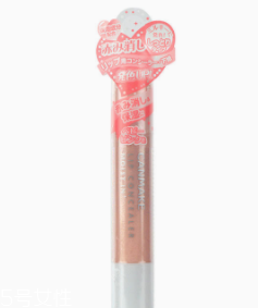 唇部打底膏是什么？涂好口紅必須打底