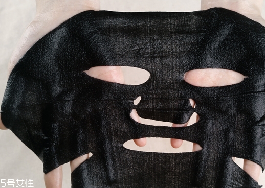 百雀羚三生花黑炭面膜多少錢？要洗嗎