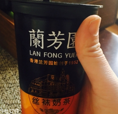 杯裝蘭芳園絲襪奶茶怎么喝？無需沖泡的便攜奶茶