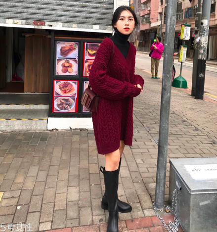 毛衣領(lǐng)口緊了怎么辦？蒸汽熨斗來幫忙