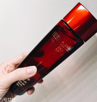 雅詩蘭黛紅石榴和雪花秀滋陰哪個(gè)好？