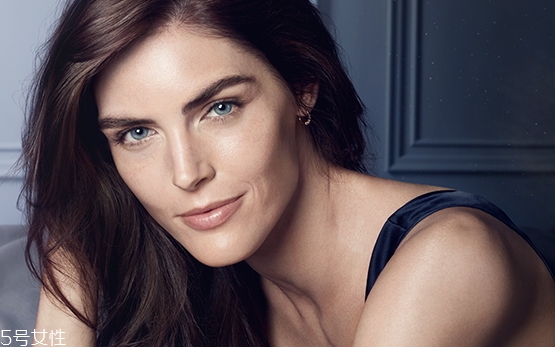 雅詩(shī)蘭黛和倩碧哪個(gè)好？你知道倩碧是雅詩(shī)蘭黛的嗎