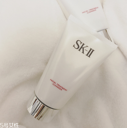 sk2洗面奶好用嗎？skii凈肌潔面乳