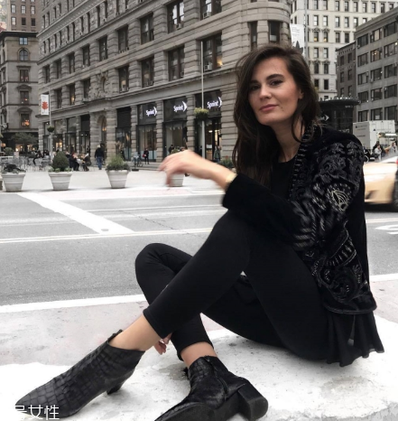 2022流行什么樣的牛仔褲？這些都是衣櫥必備