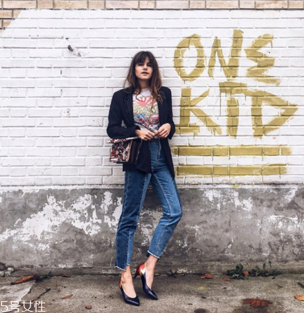 2022流行什么樣的牛仔褲？這些都是衣櫥必備