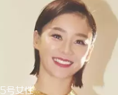 臥蠶和眼袋的區(qū)別是什么？臥蠶是肌肉眼袋是肥肉