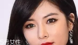 臥蠶和眼袋的區(qū)別是什么？臥蠶是肌肉眼袋是肥肉