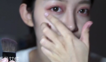 微醺桃花妝怎么化妝？簡(jiǎn)單步驟滿足爆棚少女心